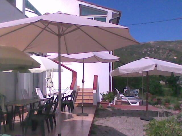 Hotel Rustichello Marina di Campo Buitenkant foto