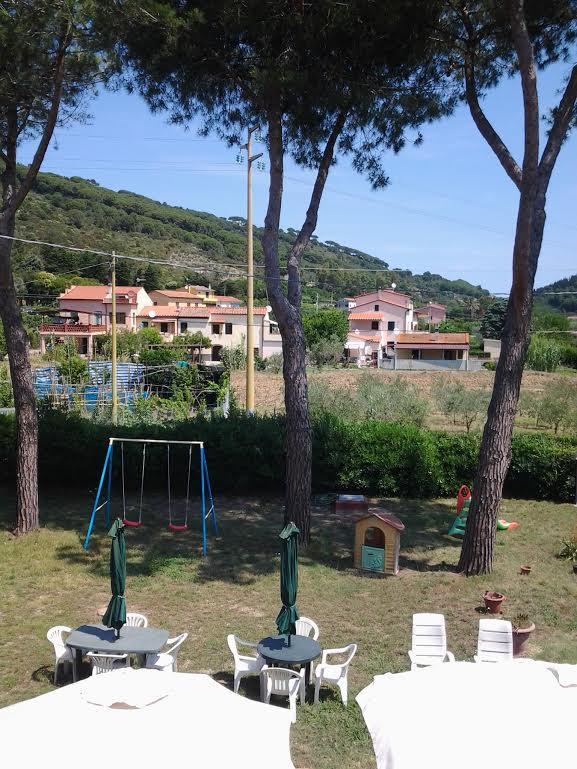 Hotel Rustichello Marina di Campo Buitenkant foto