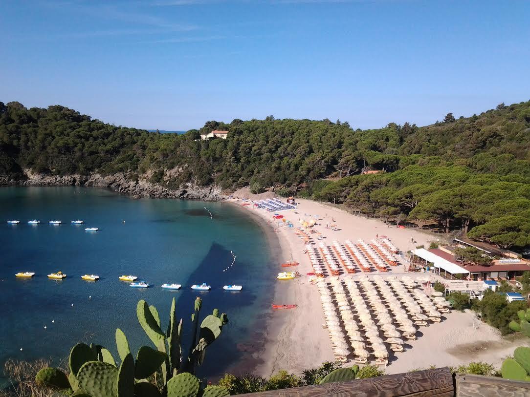 Hotel Rustichello Marina di Campo Buitenkant foto